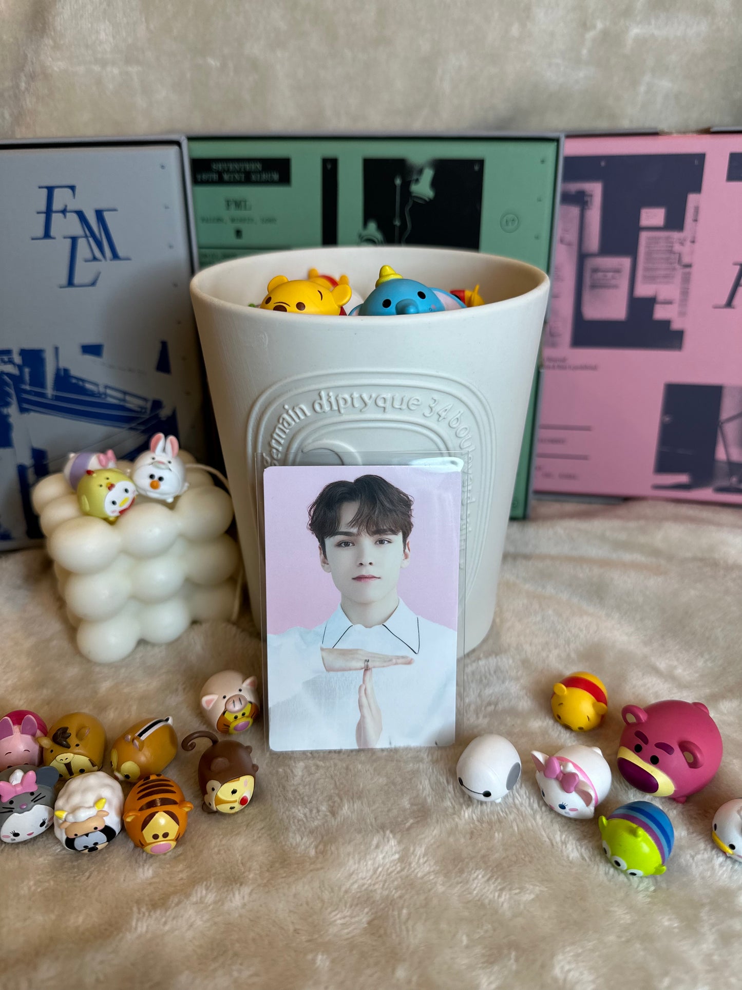 Vernon SEVENTEEN Cafe Trading Card